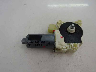 MOTOR ELEVALUNAS DELANTERO IZQUIERDO MERCEDES CLASE CLK COUPE 2008 2.2 CDI (150 CV)