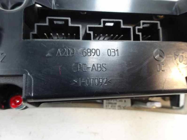 WARNING MERCEDES CLASE CLK COUPE 2008 2.2 CDI (150 CV)