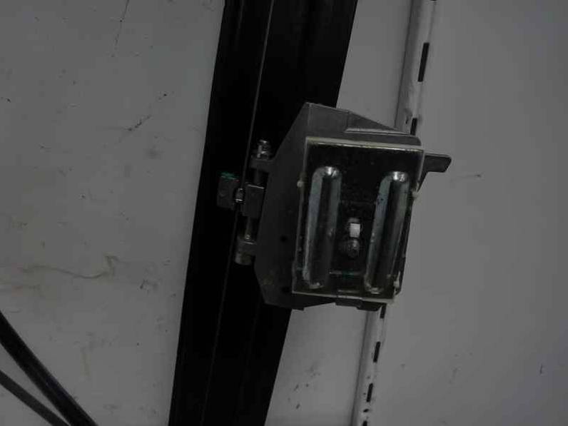 ELEVALUNAS DELANTERO IZQUIERDO MERCEDES CLASE CLK COUPE 2008 2.2 CDI (150 CV)