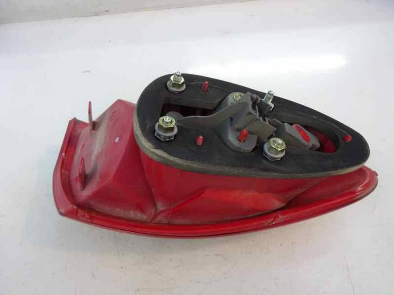 PILOTO TRASERO DERECHO ALFA ROMEO 147 2006 1.6 16V (105 CV)