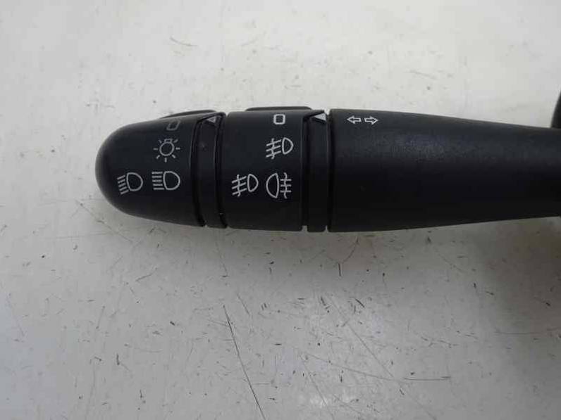 MANDO LUCES RENAULT CLIO II FASE II 2003 1.2 (58 CV)