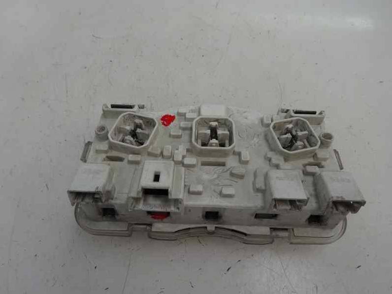 LUZ INTERIOR CITROEN C4 LIM 2012 1.6 HDI FAP (92 CV)