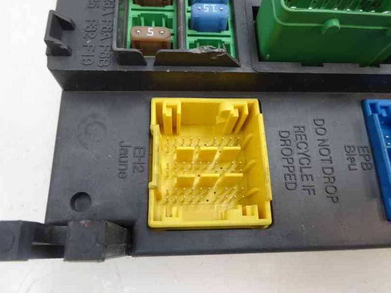 CAJA RELES FUSIBLES CITROEN C4 LIM 2012 1.6 HDI FAP (92 CV)