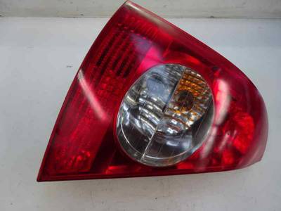 PILOTO TRASERO IZQUIERDO RENAULT CLIO II FASE I 1998 1.4 (75 CV)