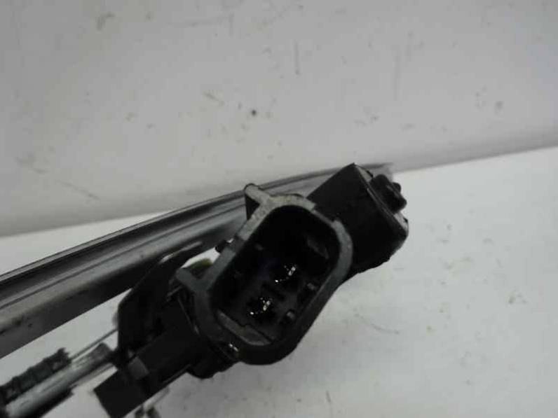 ELEVALUNAS DELANTERO IZQUIERDO FIAT PUNTO BERLINA 2003 1.4 (95 CV)