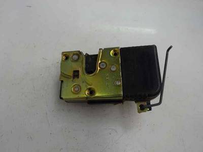 CERRADURA PUERTA DELANTERA DERECHA PEUGEOT 206 BERLINA 2000 1.4 (75 CV)