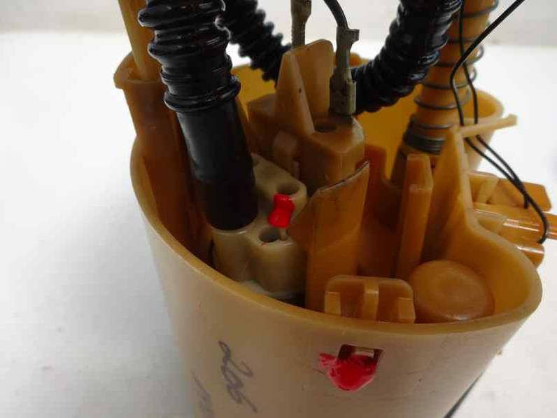 BOMBA COMBUSTIBLE PEUGEOT 206 BERLINA 2000 1.4 (75 CV)