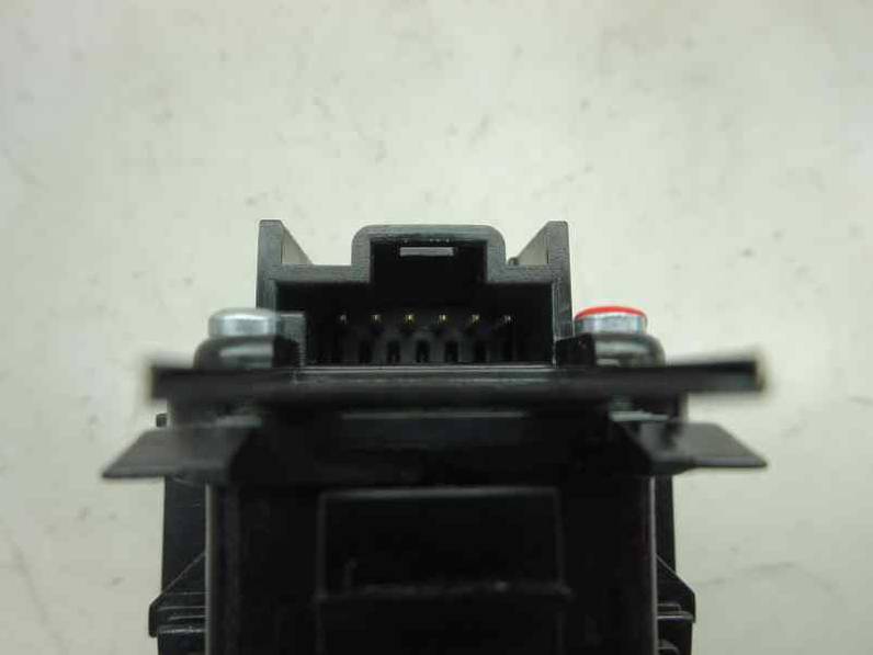 MANDO ELEVALUNAS TRASERO IZQUIERDO MERCEDES CLASE S BERLINA 2006 3.0 CDI (235 CV)