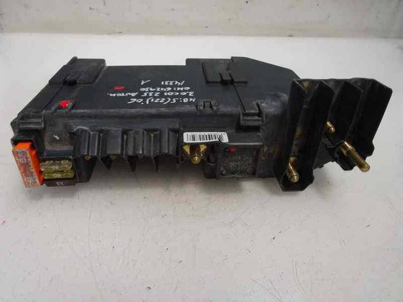 CAJA RELES FUSIBLES MERCEDES CLASE S BERLINA 2006 3.0 CDI (235 CV)