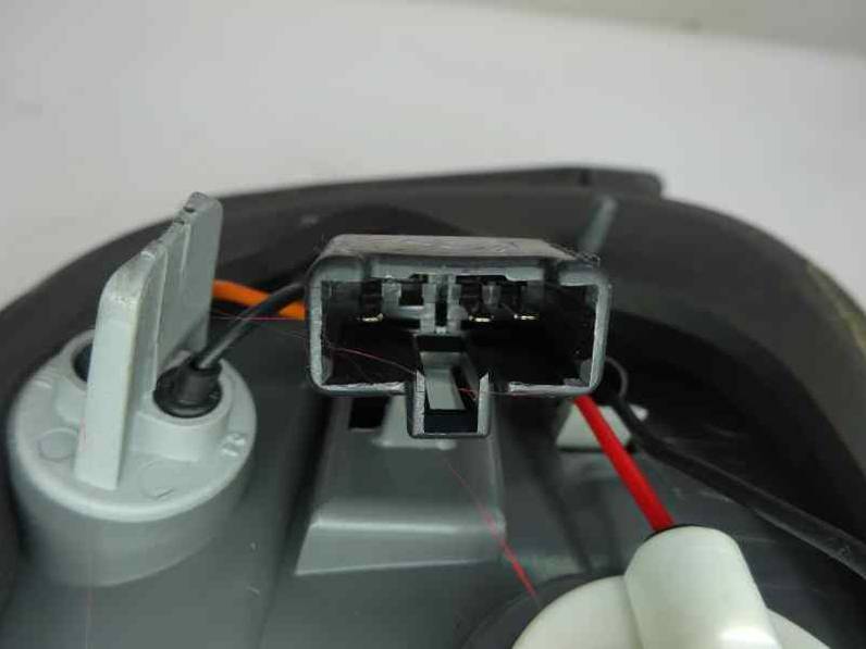 PILOTO TRASERO DERECHO HYUNDAI SONATA 2008 2.4 (162 CV)