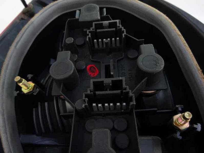 PILOTO TRASERO DERECHO RENAULT SCENIC RX4 2002 1.9 DCI D (102 CV)