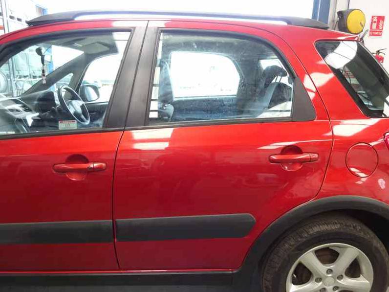 PUERTA TRASERA IZQUIERDA SUZUKI SX4 RW 2007 1.9 DDIS TURBODIESEL (120 CV)
