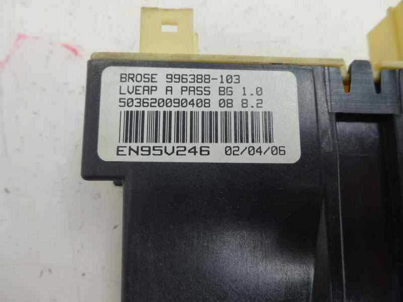 MOTOR ELEVALUNAS DELANTERO DERECHO CITROEN C4 BERLINA 2006 1.4 16V (88 CV)