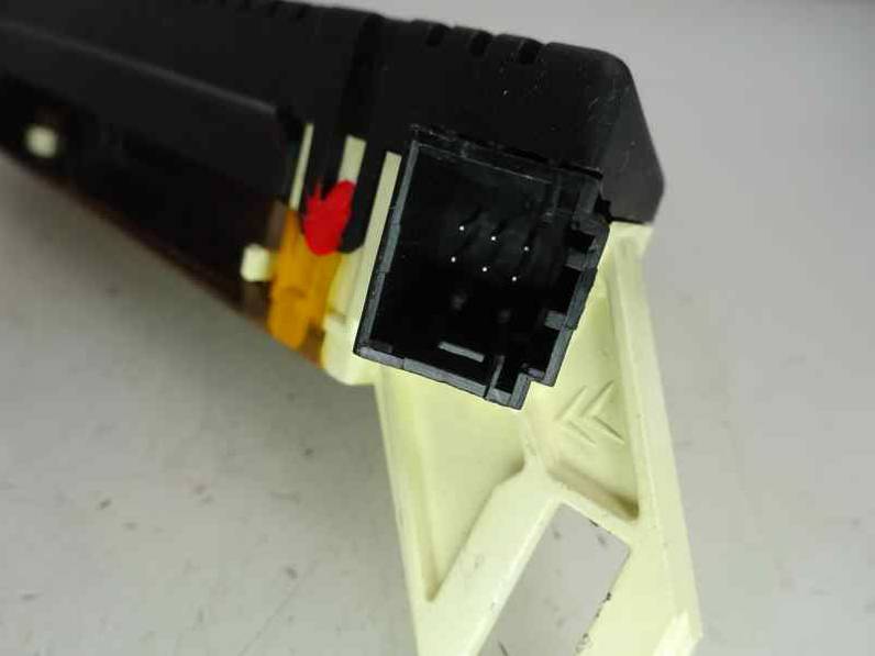 PANTALLA MULTIFUNCION CITROEN C4 BERLINA 2006 1.4 16V (88 CV)