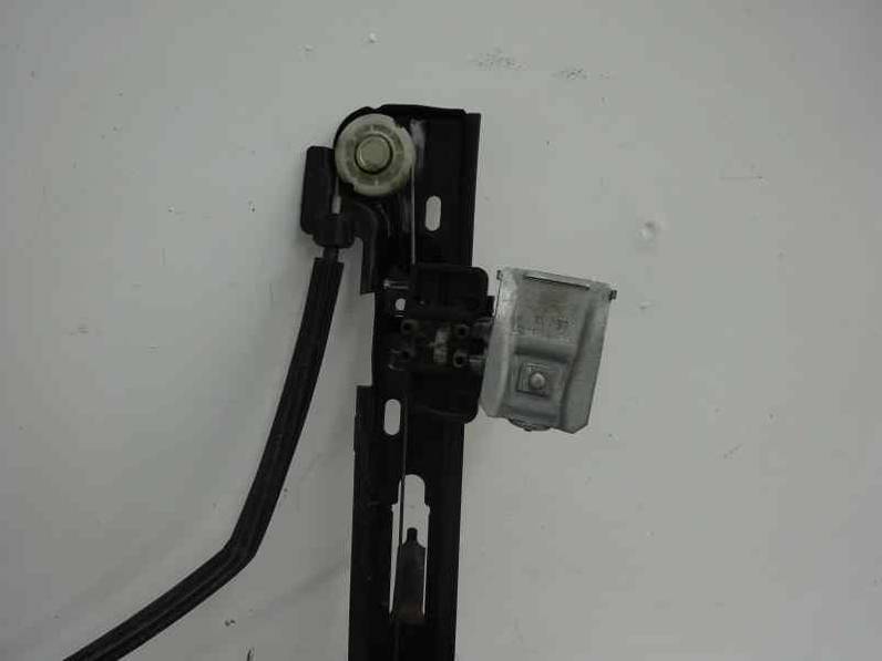 ELEVALUNAS DELANTERO IZQUIERDO SEAT IBIZA ST 2013 1.6 TDI (105 CV)