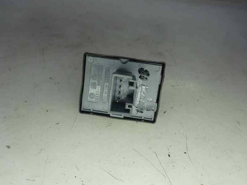 MANDO ELEVALUNAS DELANTERO IZQUIERDO SEAT IBIZA ST 2013 1.6 TDI (105 CV)