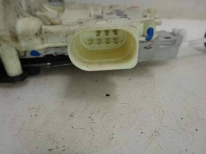 CERRADURA PUERTA TRASERA DERECHA AUDI A4 AVANT 2006 2.0 TDI (140 CV)