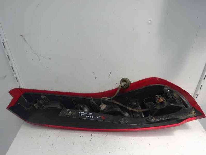 PILOTO TRASERO IZQUIERDO NISSAN X TRAIL 2009 2.0 DCI TURBODIESEL (150 CV)