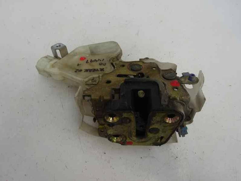 CERRADURA PUERTA DELANTERA DERECHA NISSAN X TRAIL 2002 2.2 16V TURBODIESEL (114 CV)