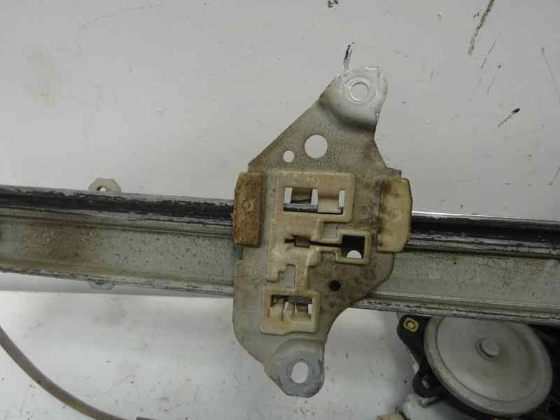 ELEVALUNAS DELANTERO DERECHO NISSAN X TRAIL 2002 2.2 16V TURBODIESEL (114 CV)