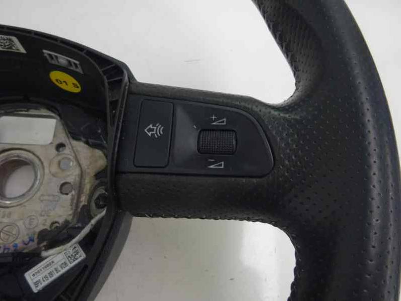 VOLANTE AUDI A4 BERLINA 2005 2.0 TDI (140 CV)