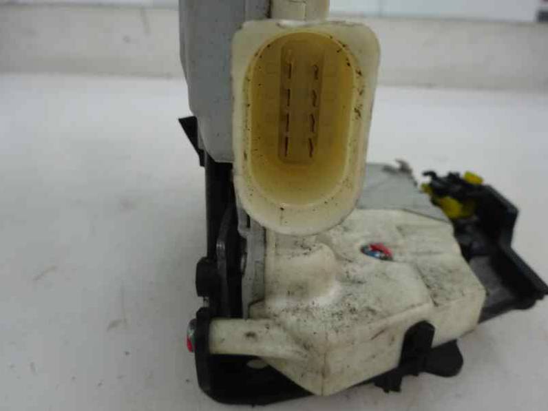 CERRADURA PUERTA TRASERA IZQUIERDA AUDI A4 BERLINA 2005 2.0 TDI (140 CV)