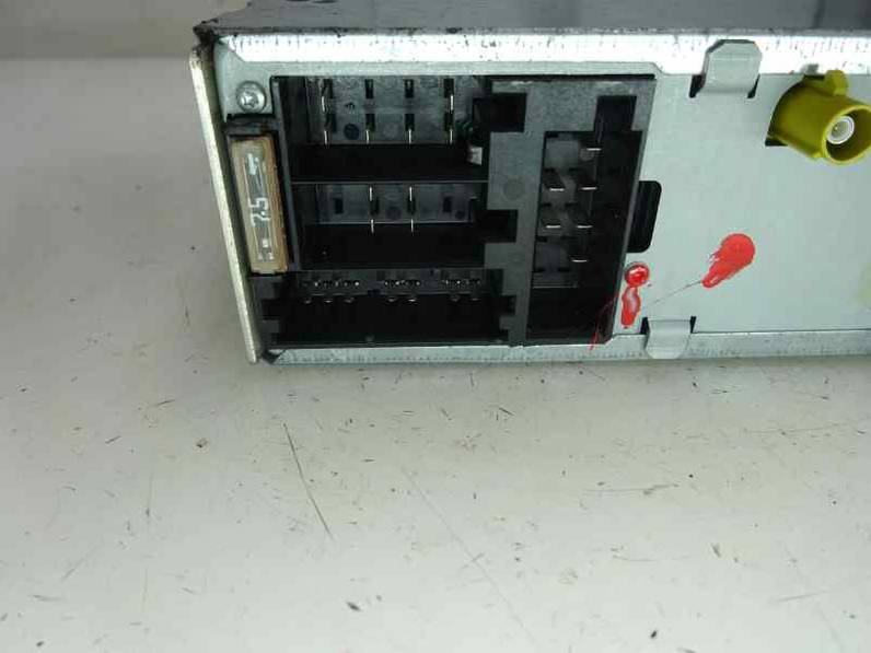 SISTEMA AUDIO RADIO CD AUDI A4 BERLINA 2005 2.0 TDI (140 CV)