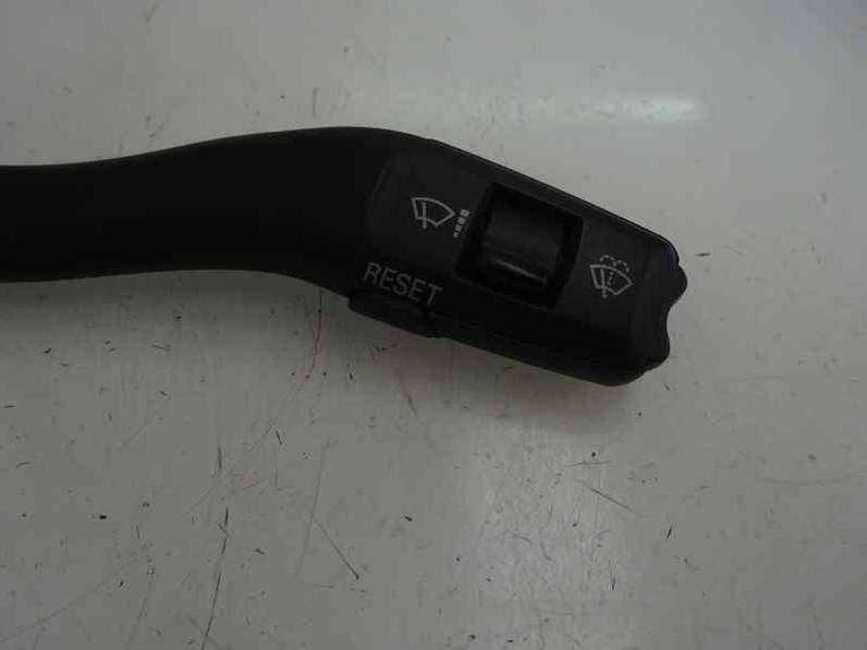 MANDO LIMPIA AUDI A4 BERLINA 2005 2.0 TDI (140 CV)