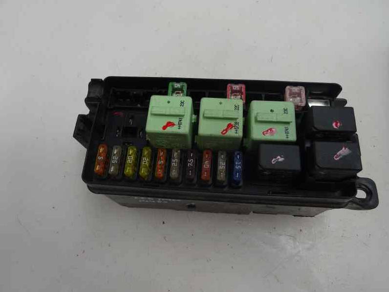 CAJA RELES FUSIBLES BMW MINI CLUBMAN 2007 1.6 16V D (109 CV)