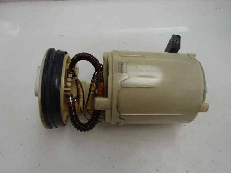 BOMBA COMBUSTIBLE VOLKSWAGEN POLO BERLINA 2000 1.4 16V (75 CV)
