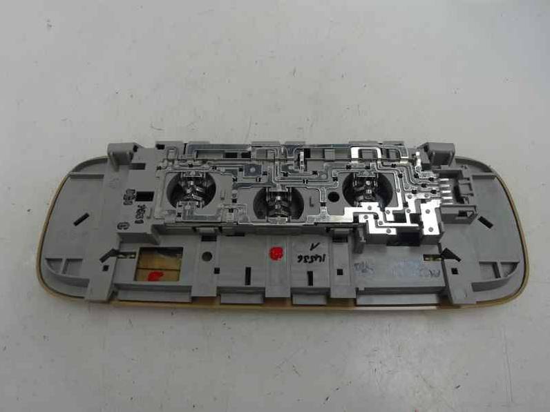 LUZ INTERIOR VOLKSWAGEN PASSAT VARIANT 2007 2.0 TDI (140 CV)