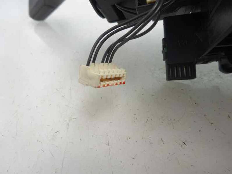 MANDO MULTIFUNCION VOLKSWAGEN PASSAT VARIANT 2007 2.0 TDI (140 CV)