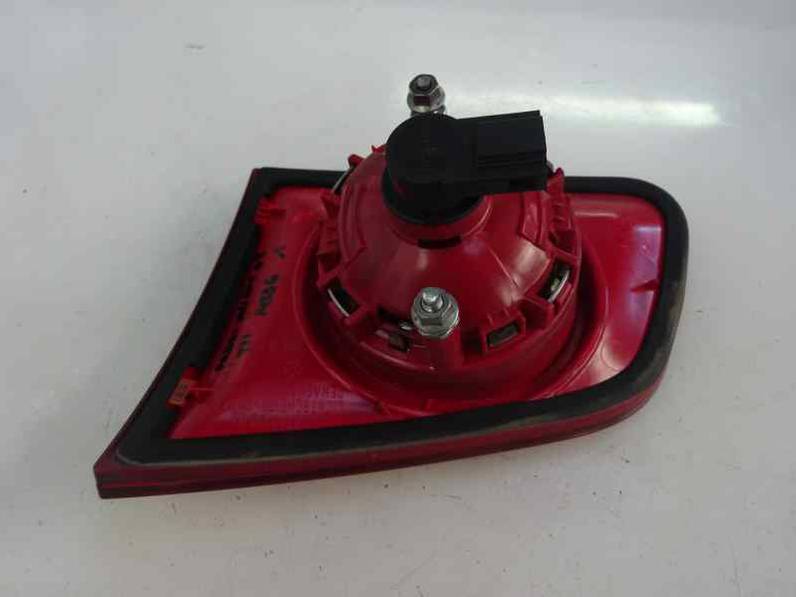 PILOTO TRASERO IZQUIERDO VOLKSWAGEN PASSAT VARIANT 2007 2.0 TDI (140 CV)