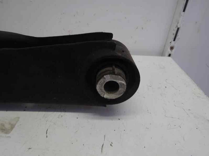 BRAZO SUSPENSION INFERIOR TRASERO DERECHO VOLKSWAGEN PASSAT VARIANT 2007 2.0 TDI (140 CV)