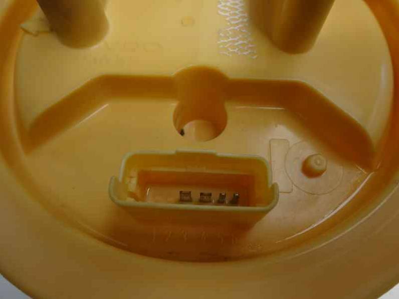 BOMBA COMBUSTIBLE CITROEN C5 BERLINA 2003 2.0 HDI (109 CV)