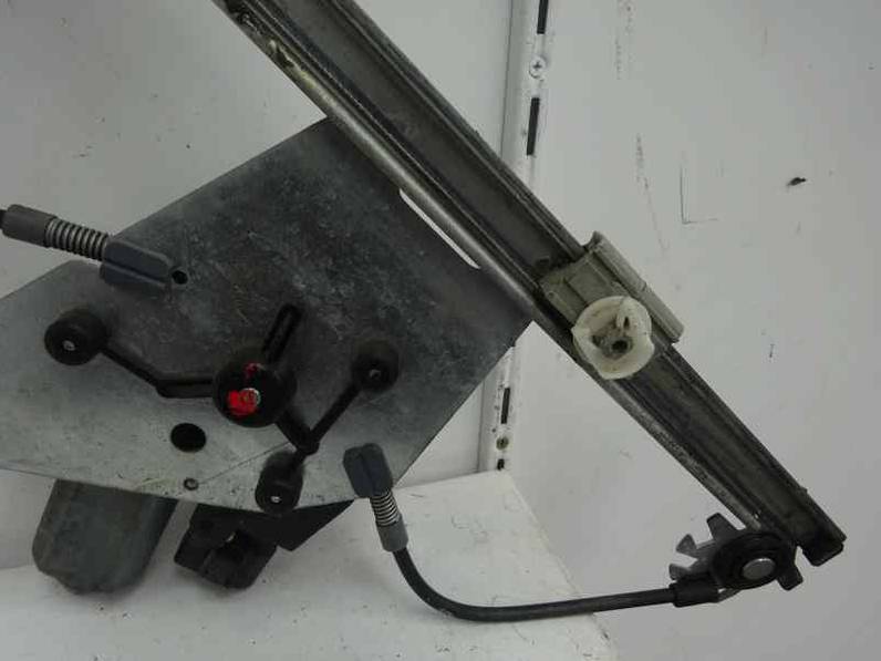 ELEVALUNAS DELANTERO DERECHO AUDI A3 1999 1.8 20V (125 CV)