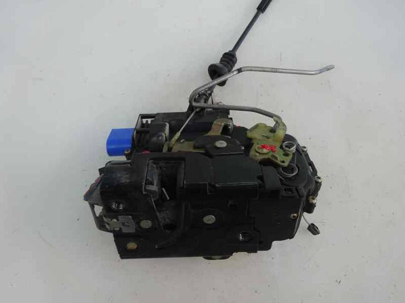 CERRADURA PUERTA DELANTERA DERECHA SKODA FABIA 2004 1.4 TDI (75 CV)