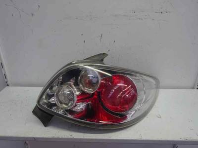 PILOTO TRASERO DERECHO PEUGEOT 206 4 TRG 2003 1.4 (75 CV)