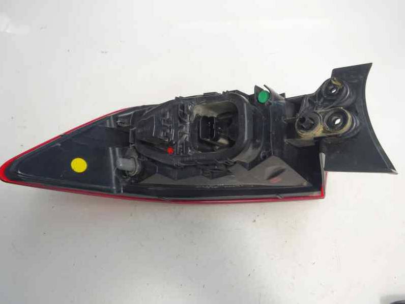 PILOTO TRASERO IZQUIERDO RENAULT CLIO IV 2014 1.5 DCI D FAP (75 CV)