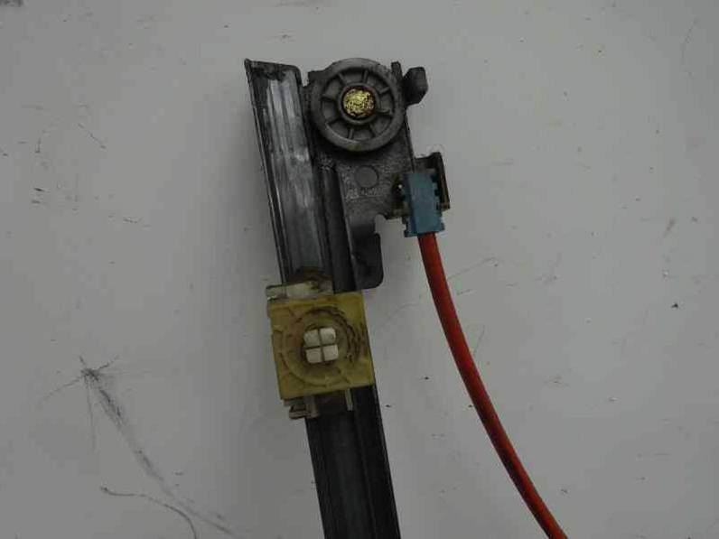 ELEVALUNAS DELANTERO DERECHO PEUGEOT 106 1999 1.5 D (57 CV)