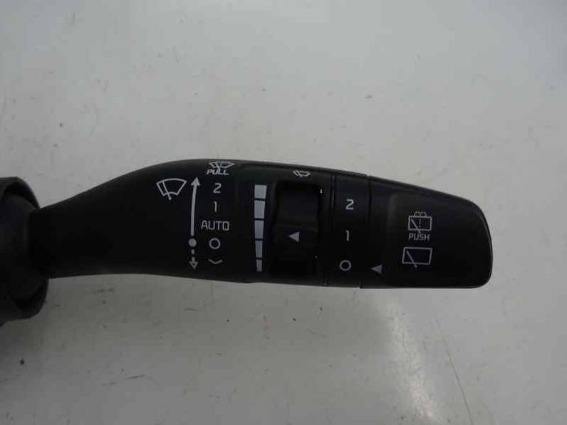 MANDO MULTIFUNCION KIA STONIC 2019 1.0 TGDI (101 CV)