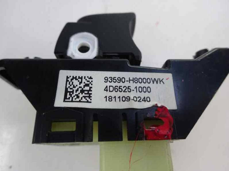 MANDO ELEVALUNAS TRASERO DERECHO KIA STONIC 2019 1.0 TGDI (101 CV)