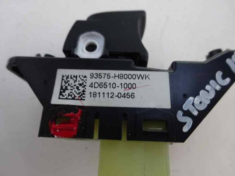 MANDO ELEVALUNAS DELANTERO DERECHO KIA STONIC 2019 1.0 TGDI (101 CV)