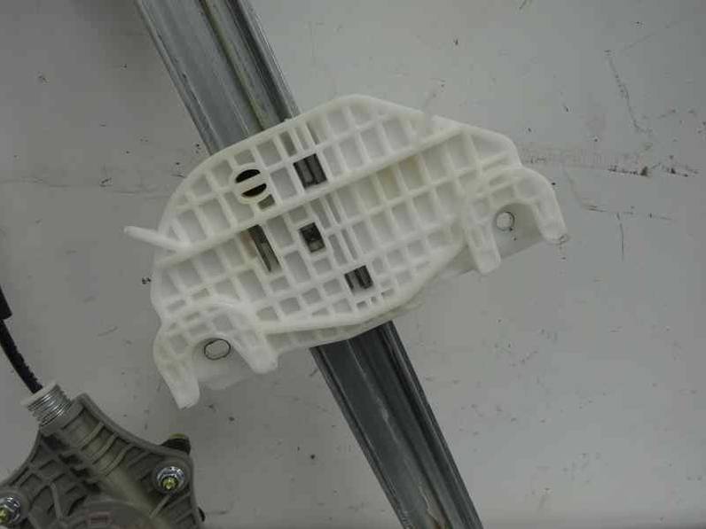 ELEVALUNAS TRASERO DERECHO KIA STONIC 2019 1.0 TGDI (101 CV)