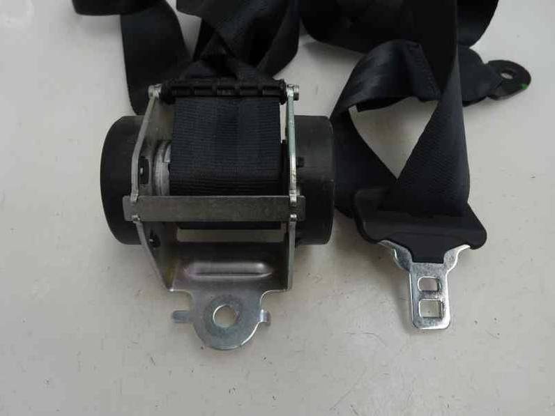 CINTURON SEGURIDAD TRASERO DERECHO DACIA DUSTER 2011 1.6 16V (105 CV)
