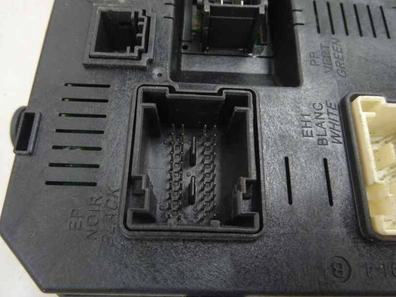 CAJA RELES FUSIBLES CITROEN C4 COUPE 2006 1.6 HDI (109 CV)