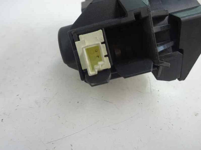 MANETA EXTERIOR PORTON MERCEDES CLASE C BERLINA 2000 2.2 CDI (116 CV)