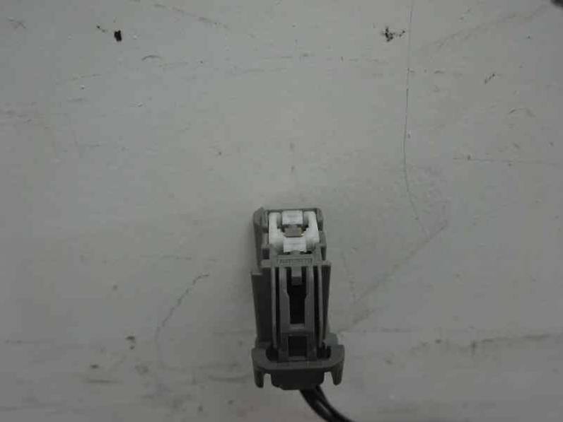 PILOTO TRASERO IZQUIERDO FORD FOCUS LIM 2010 1.6 TDCI (109 CV)