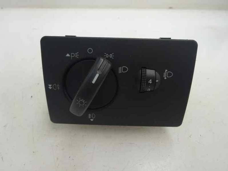 MANDO LUCES FORD FOCUS LIM 2010 1.6 TDCI (109 CV)