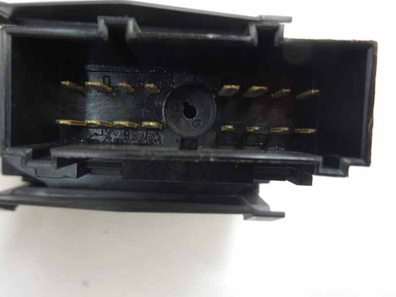 MANDO LUCES FORD FOCUS LIM 2010 1.6 TDCI (109 CV)